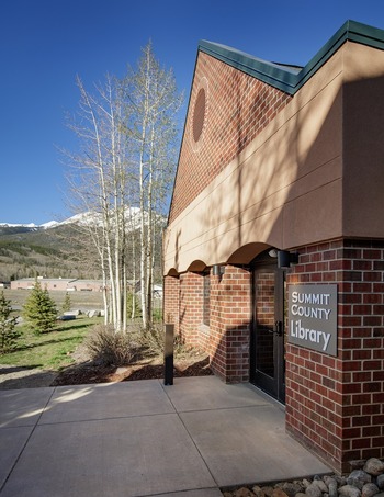 Front of the Main Summit County Library in Frisco Colorado