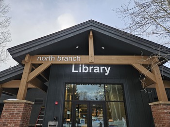 The front entrance of the North Branch Summit County Library in Silverthorne Colorado